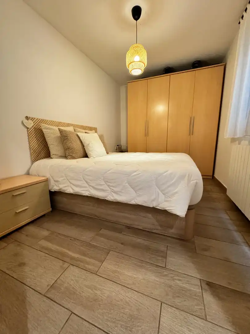 Habitación de Piso en venta en Terrassa con Calefacción y Internet