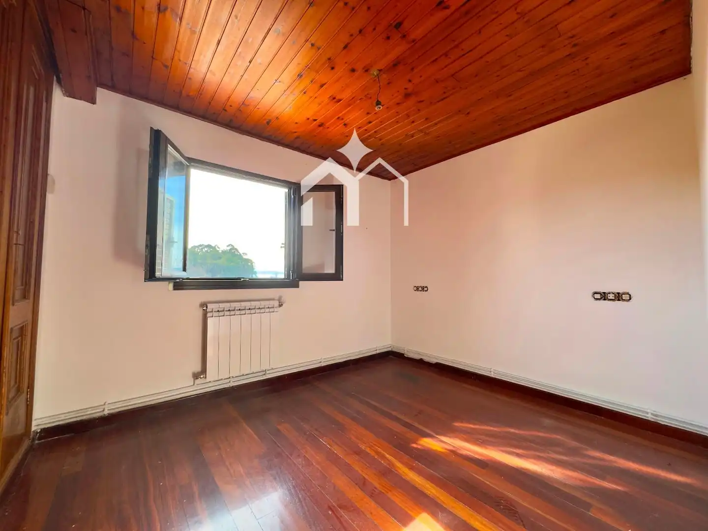 Bedroom of Houses for sale in Vilaboa  with Air Conditioner, Heating and Terrace