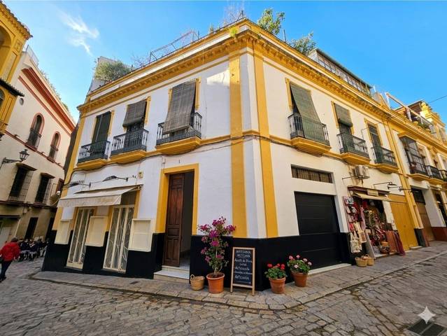 Casa-chalet en Venta en Alfalfa - Santa Cruz