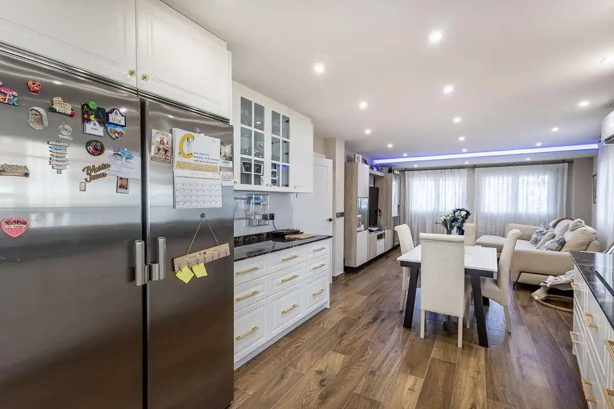 Küche von Haus oder Chalet zum Verkauf in Peligros mit Klimaanlage, Heizung und Terrasse