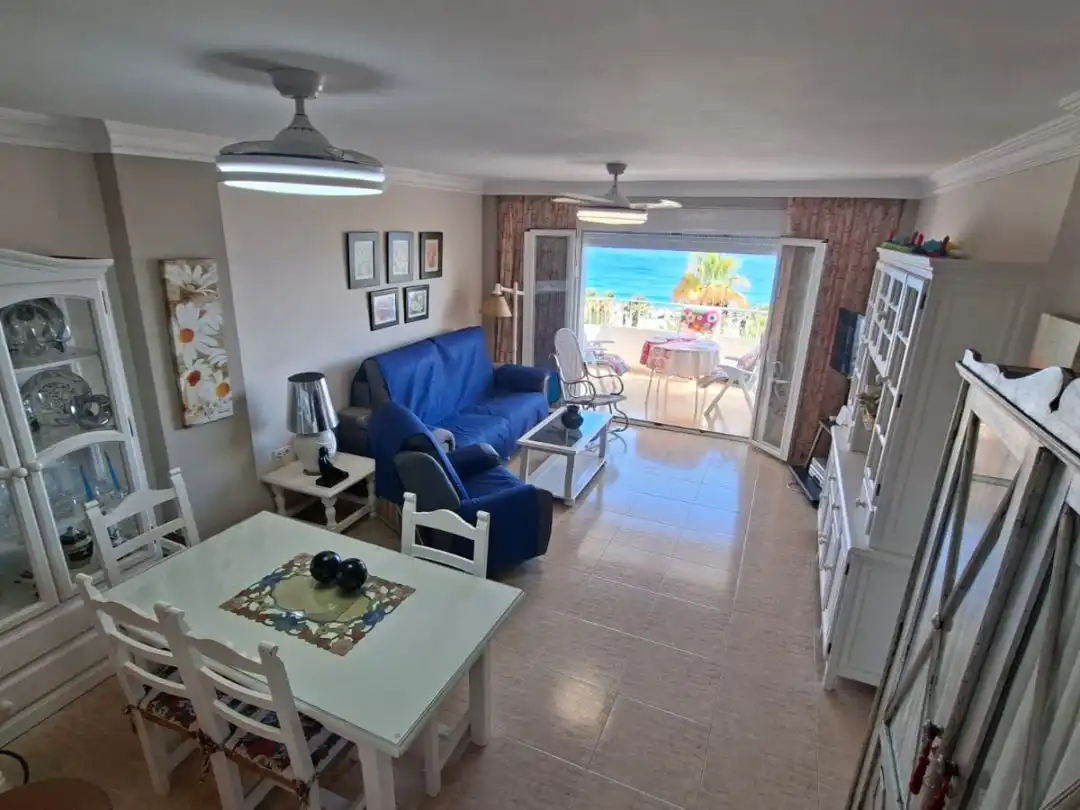 Living room of Flat for rent in Almuñécar  with Terrace, Furnished and Oven