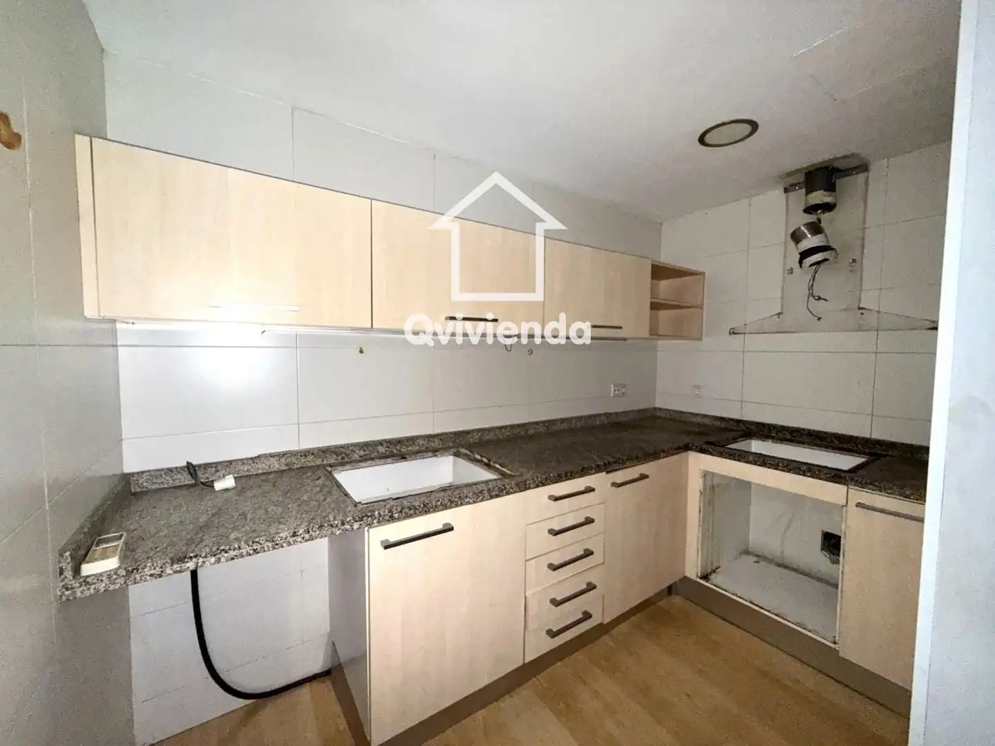 Cocina de Piso en venta en Montcada i Reixac con Terraza