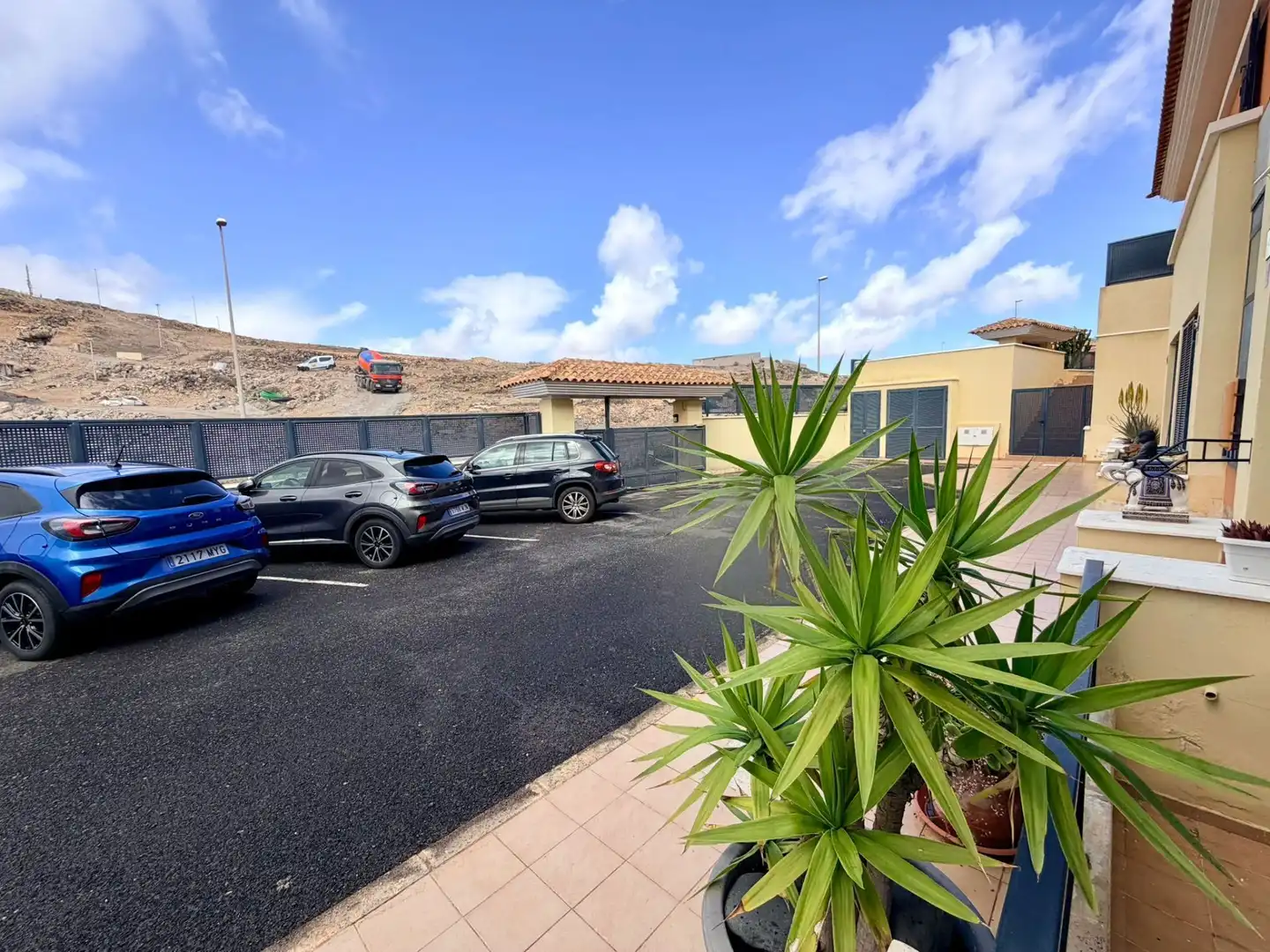 Parkplatz von Maisonette zum Verkauf in Antigua