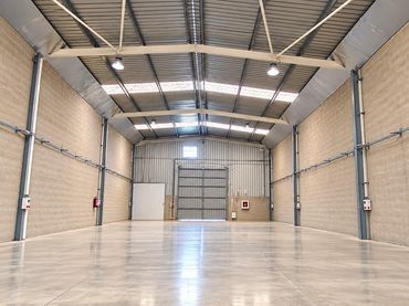 Nave industrial en venta en Sils