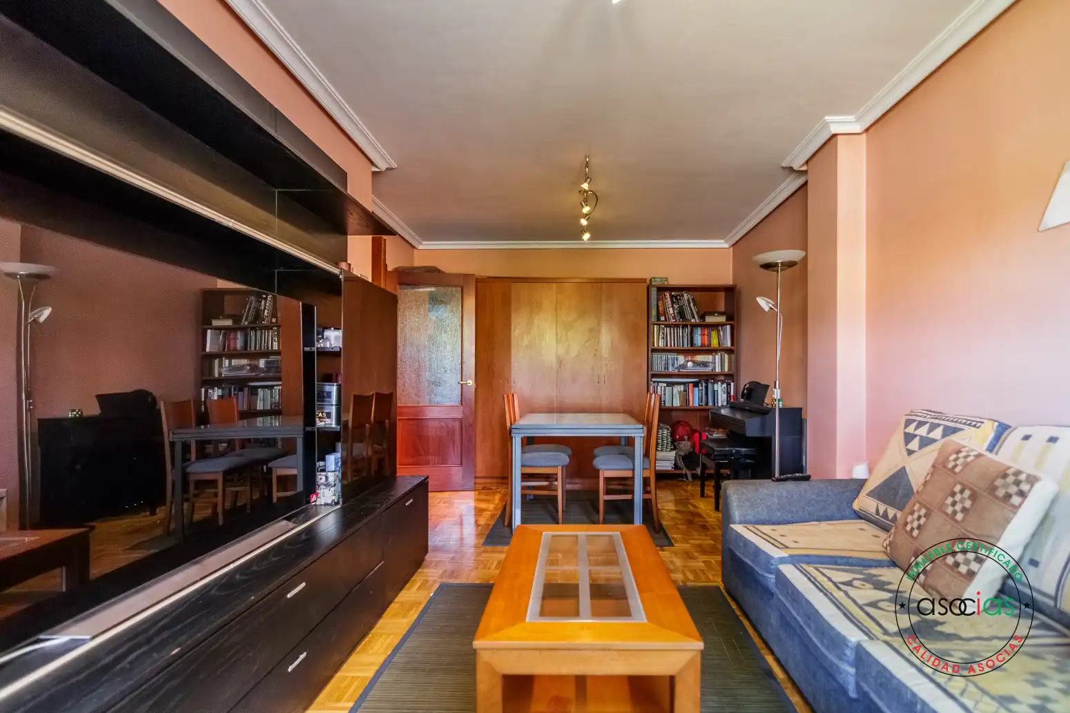 Living room of Flat for sale in Oviedo   with Heating and Storage room