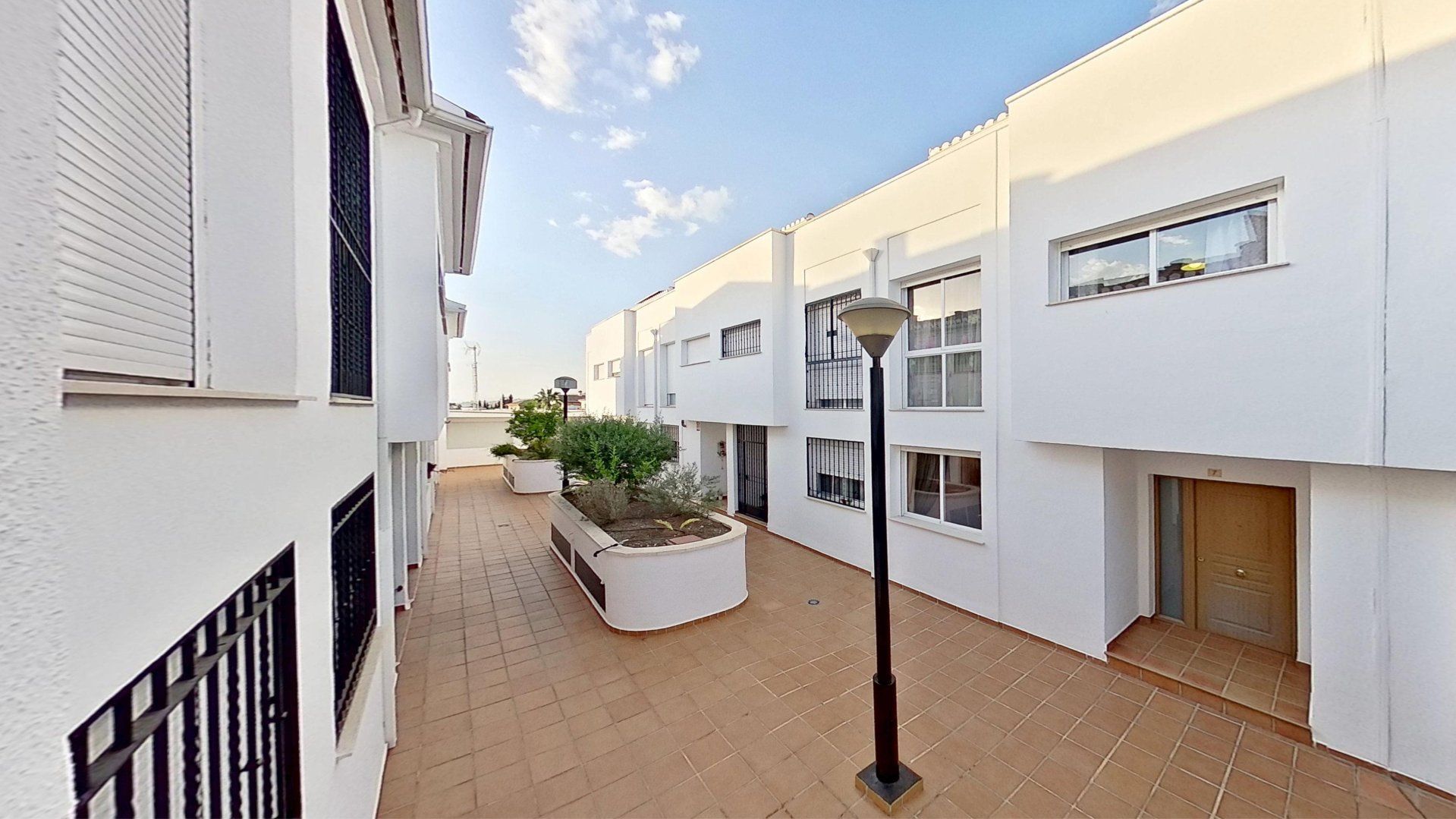 Exterior view of Single-family semi-detached for sale in Cájar  with Air Conditioner and Terrace