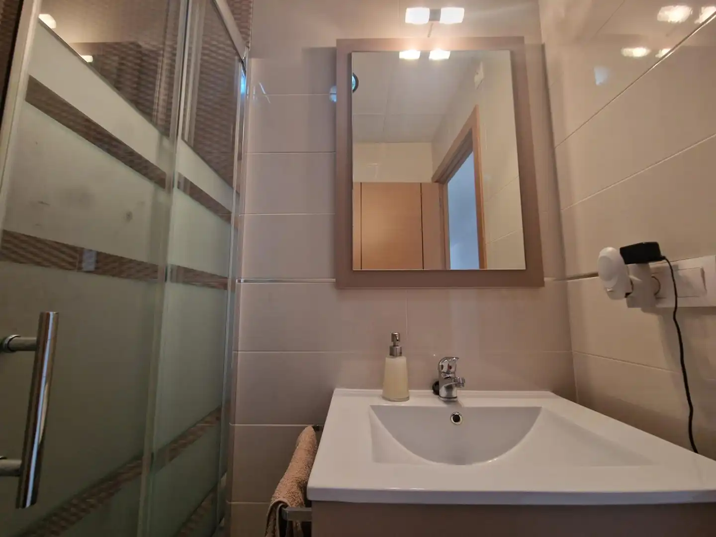 Badezimmer von Dachboden zum Verkauf in Águilas mit Klimaanlage und Möbliert