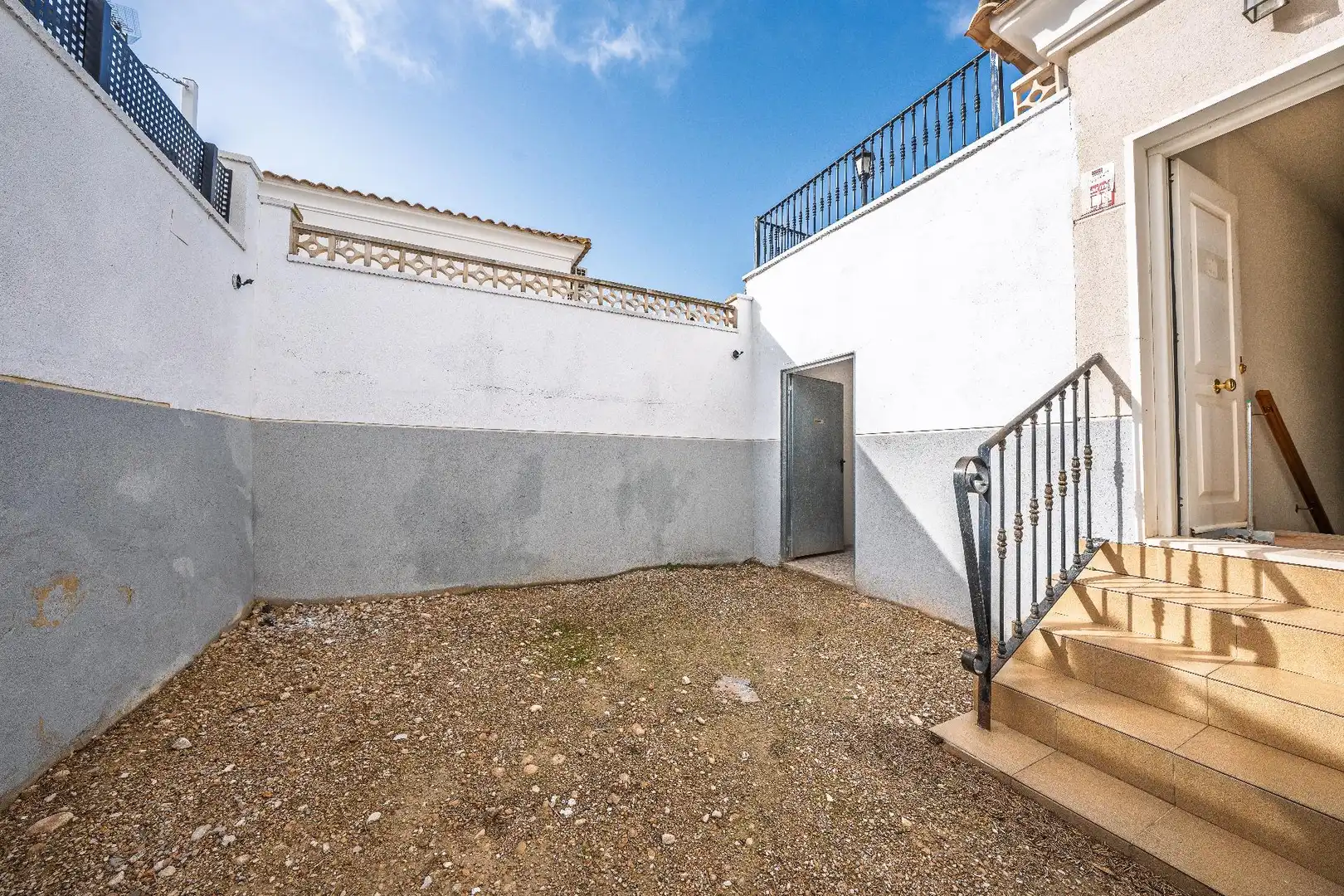 Exterior view of Houses for sale in Aspe