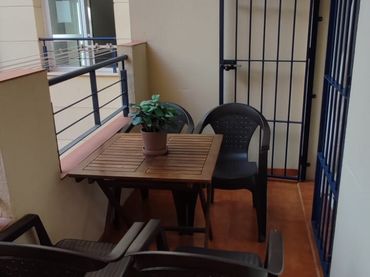 Appartamento con balcone in affitto a Calle Gran Cardenal
