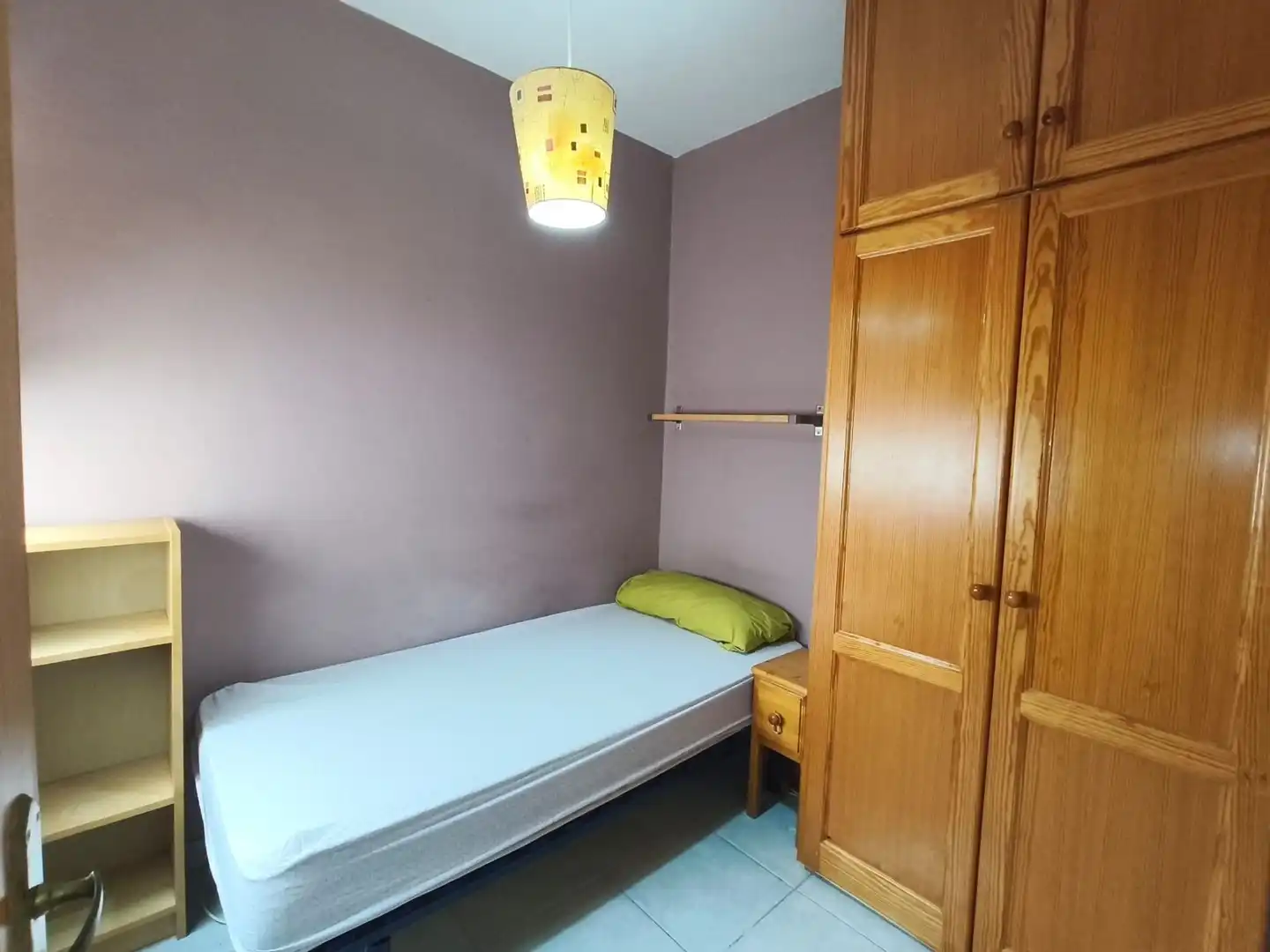 Schlafzimmer von Wohnungen zum Verkauf in Arona mit Möbliert