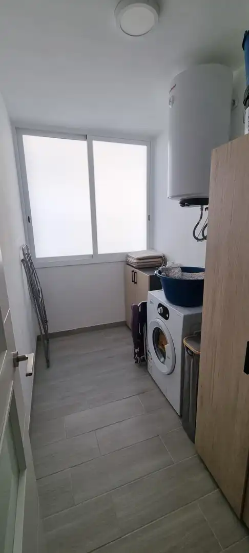 Terrassa de Pis en venda en Fuengirola amb Aire condicionat, Calefacció i Jardí privat