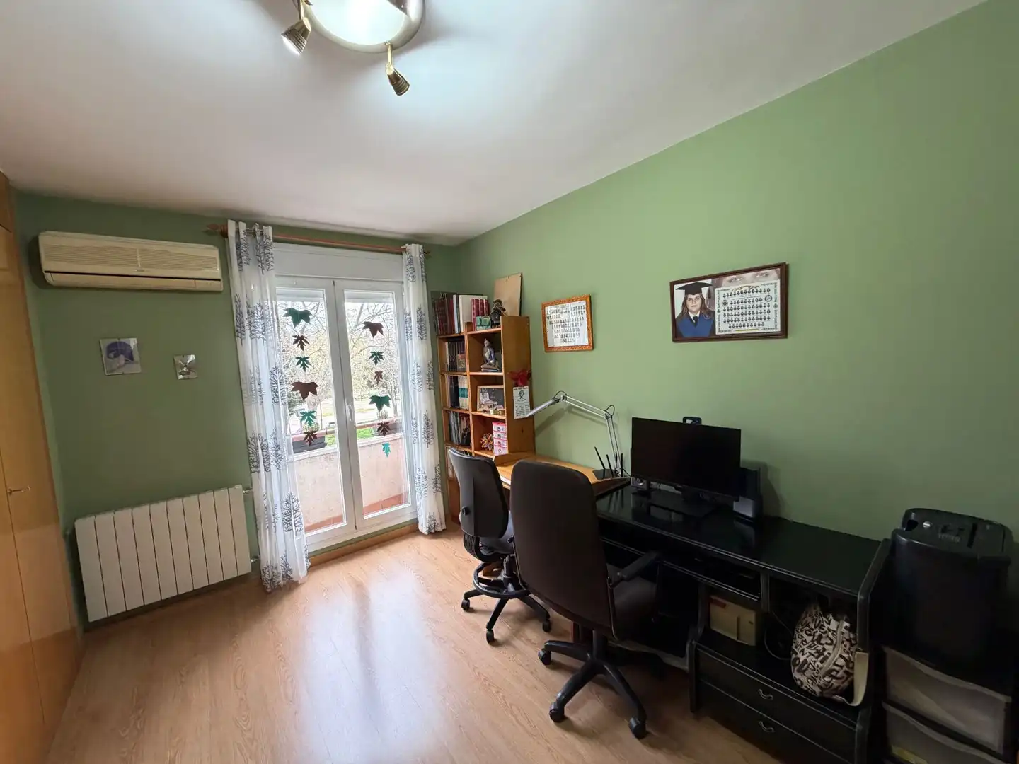 Habitación de Casa adosada en venta en Fuenlabrada con Aire acondicionado, Calefacción y Trastero