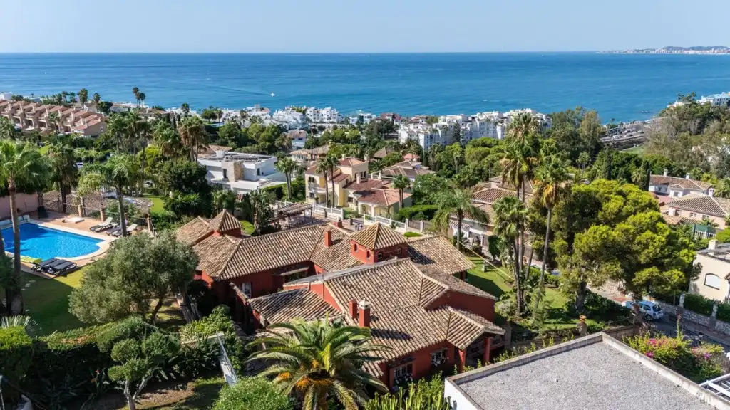 Villa con piscina in vendita a Torrequebrada, imagen 3