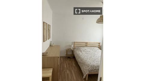 Photo 3 of Flat to rent in Fondo, Santa Coloma de Gramenet