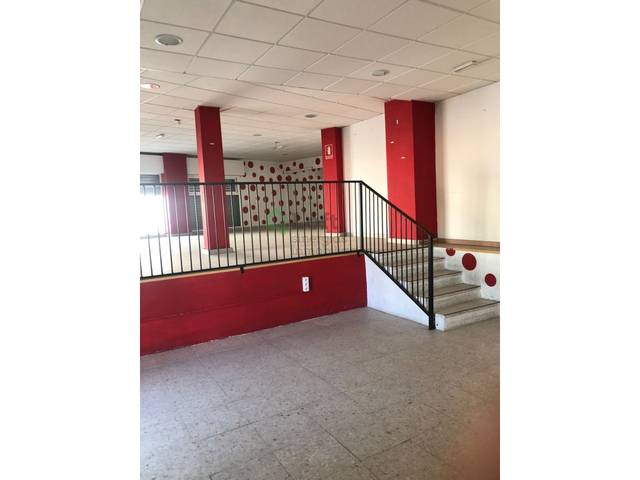 Local comercial en Alquiler en Pedanías de Badajoz