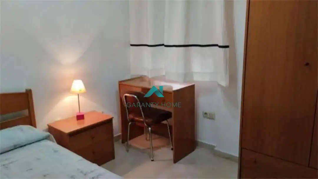 Flat with terrace to rent in Avda de Madrid - Pº de la Estación, imagen 4