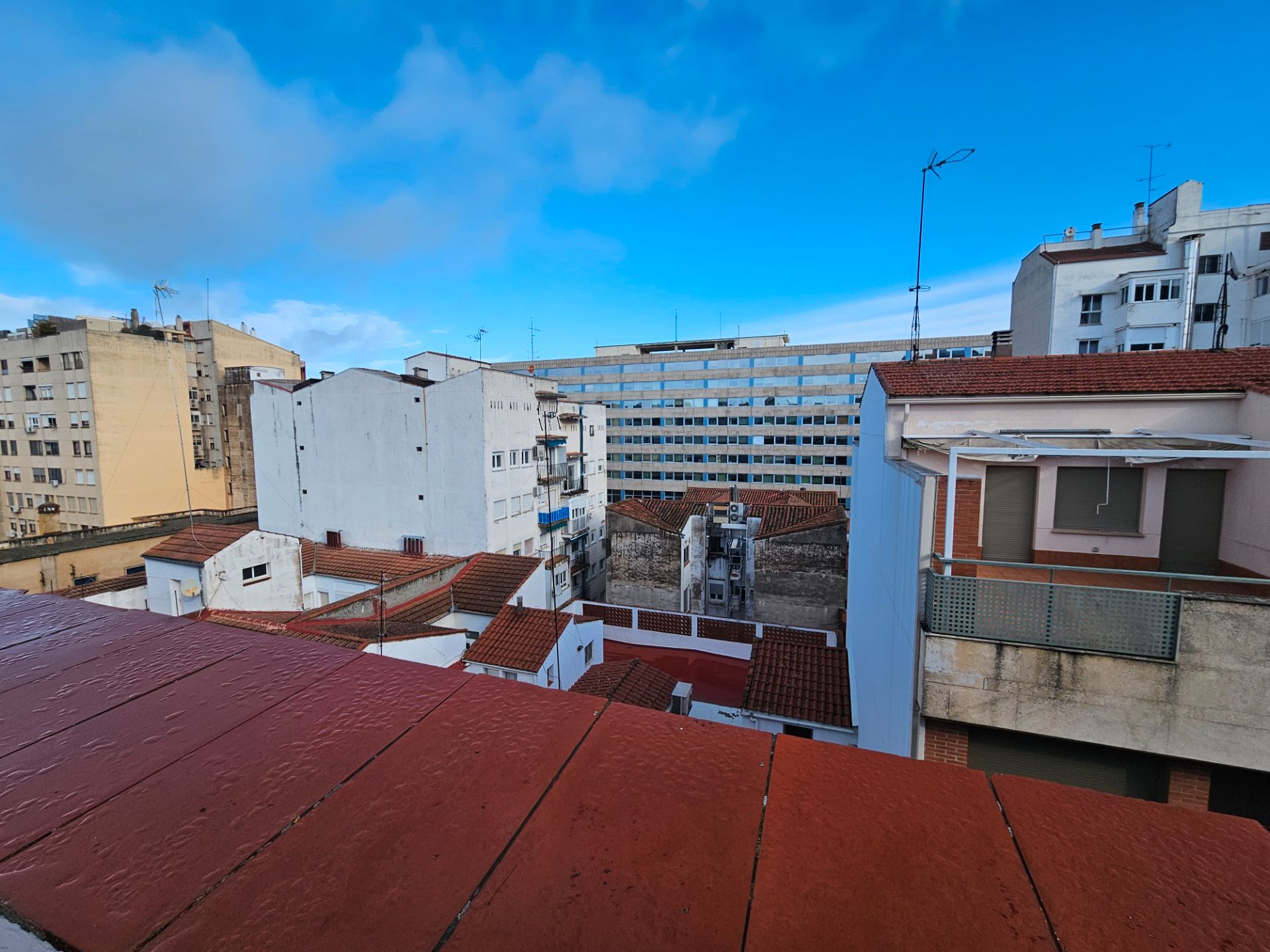 Vista exterior de Pis en venda en Cáceres Capital