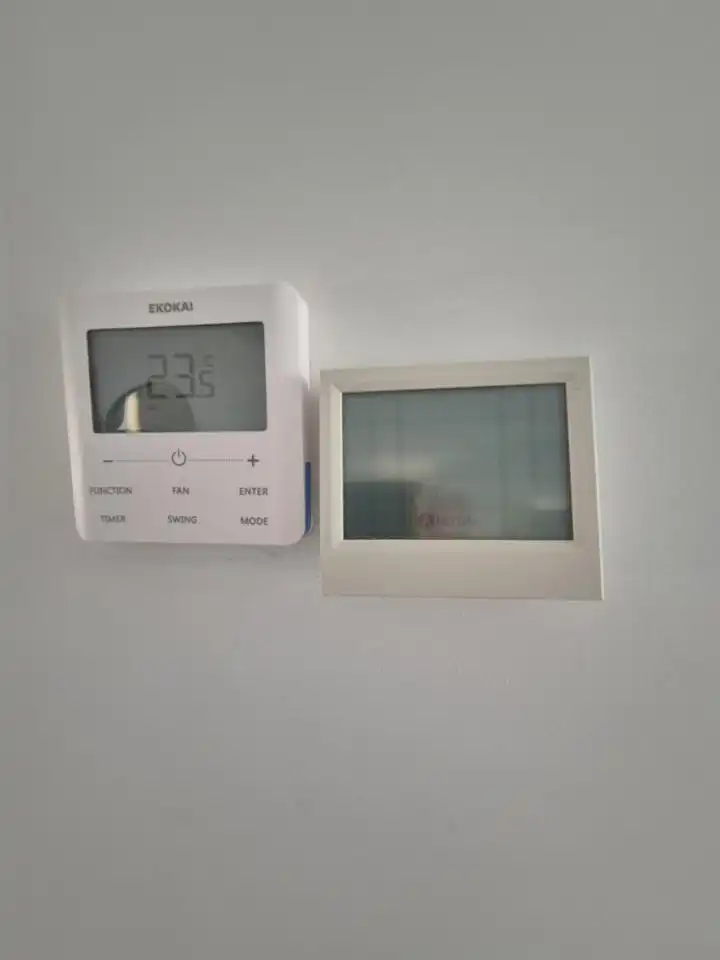 Piso en venta en Alicante / Alacant con Aire acondicionado, Terraza y Amueblado