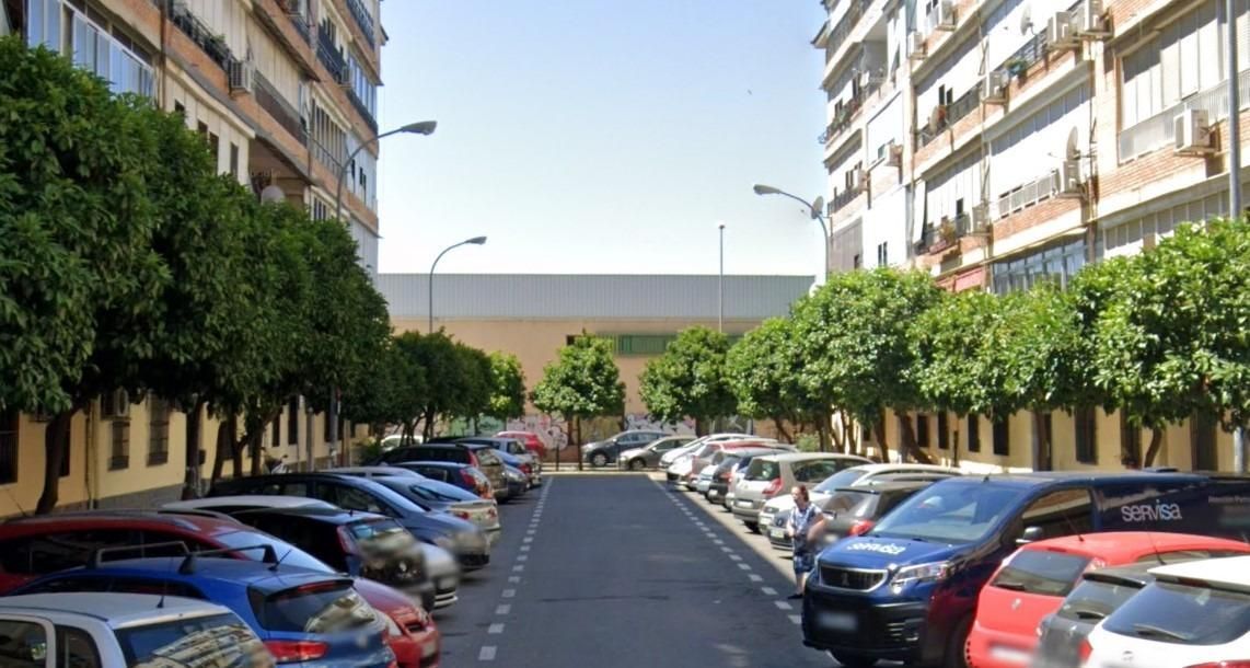 Vista exterior de Pis en venda en  Sevilla Capital amb Terrassa