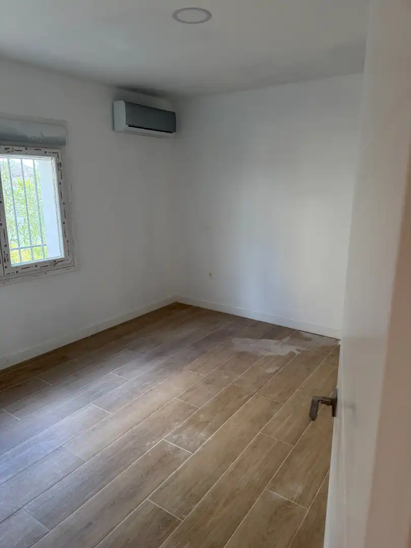 Apartamento de alquiler en Argés con Aire acondicionado, Calefacción y Horno