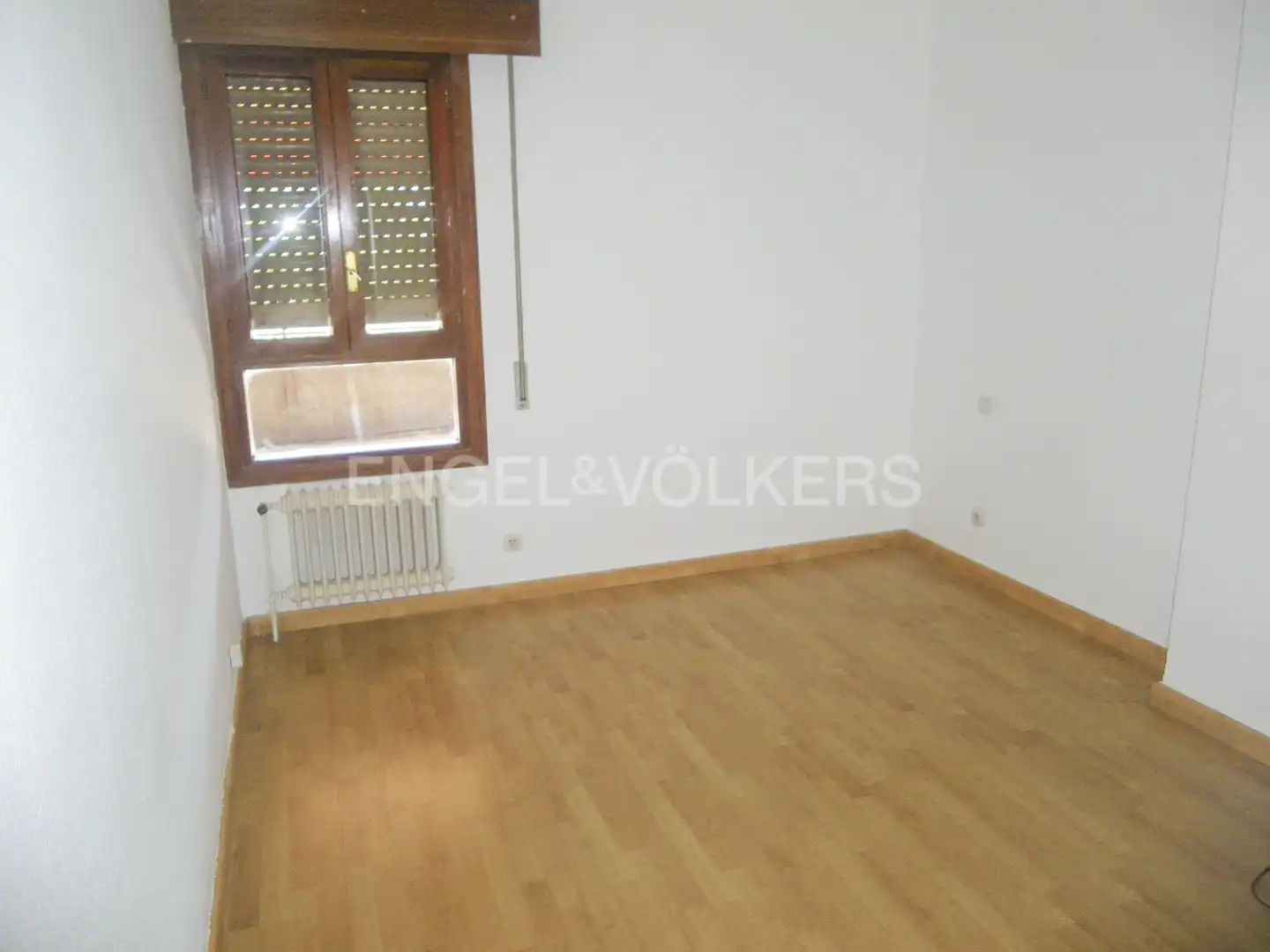Habitación de Piso de alquiler en Las Rozas de Madrid con Aire acondicionado, Calefacción y Jardín privado