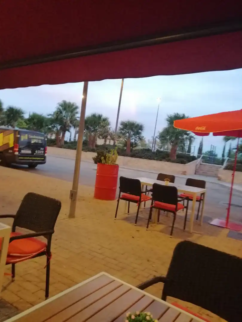 Local comercial en traspaso en Calle Medina Azahara, imagen 20
