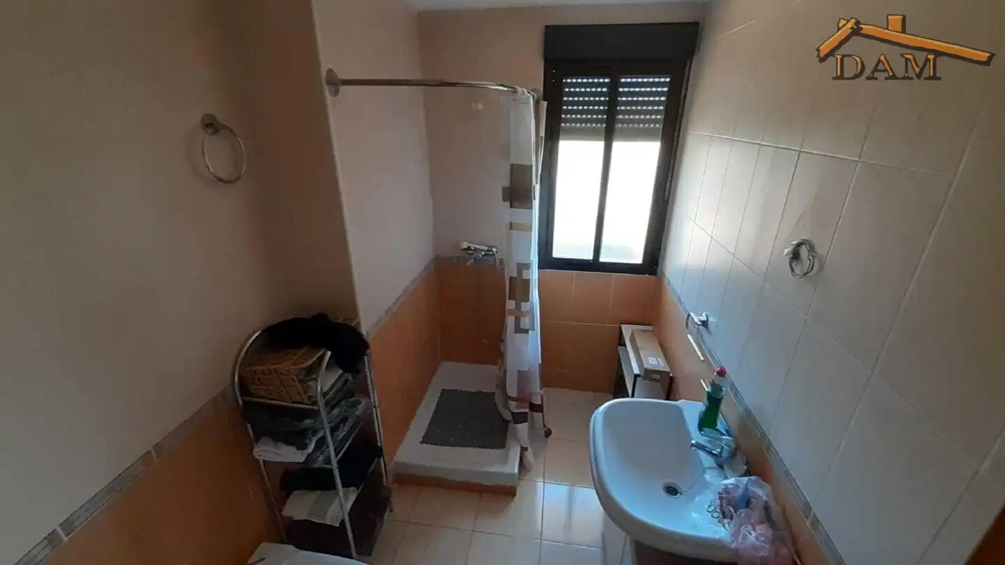 Badezimmer von Wohnung zum Verkauf in Fuensalida