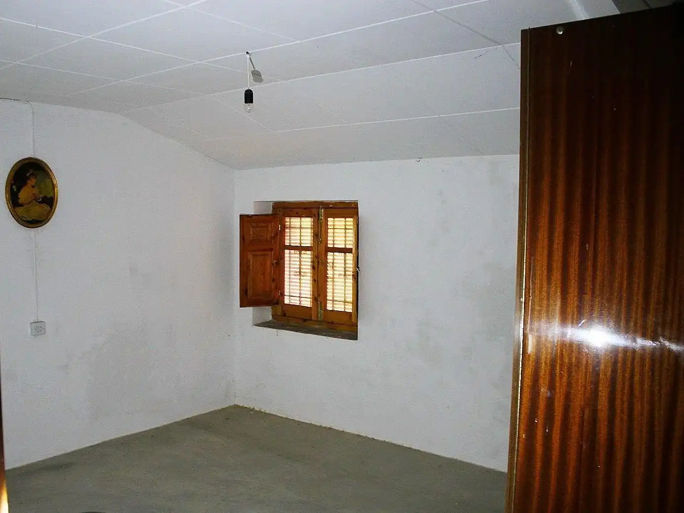 Country homes for sale in Enguera