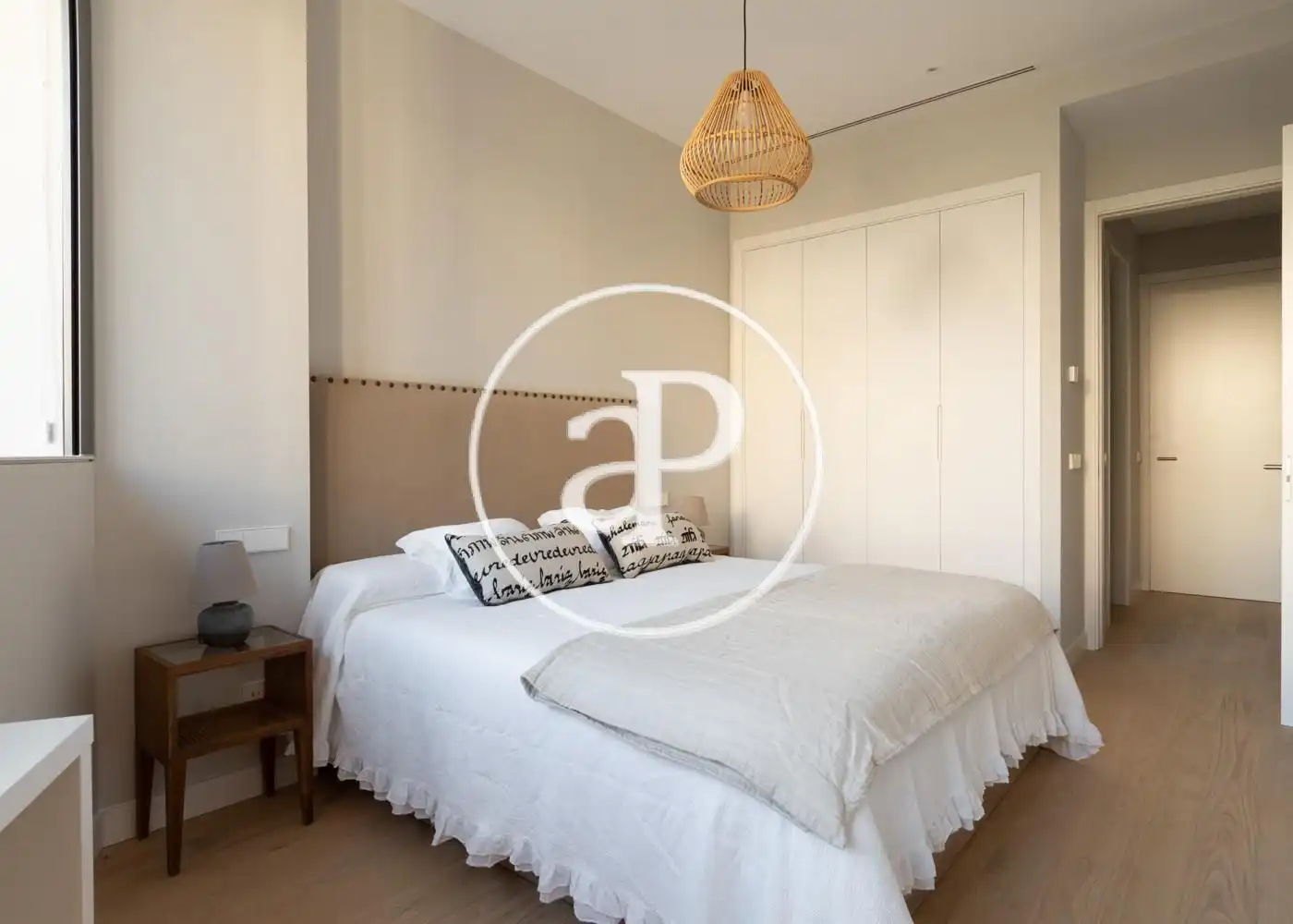 Schlafzimmer von Wohnung zur Miete in Madrid mit Klimaanlage, Heizung und Privatgarten