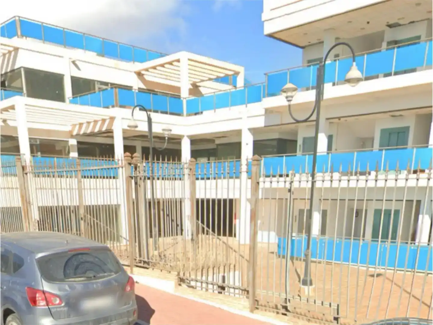 Vista exterior de Local de lloguer en Marina de la Torre