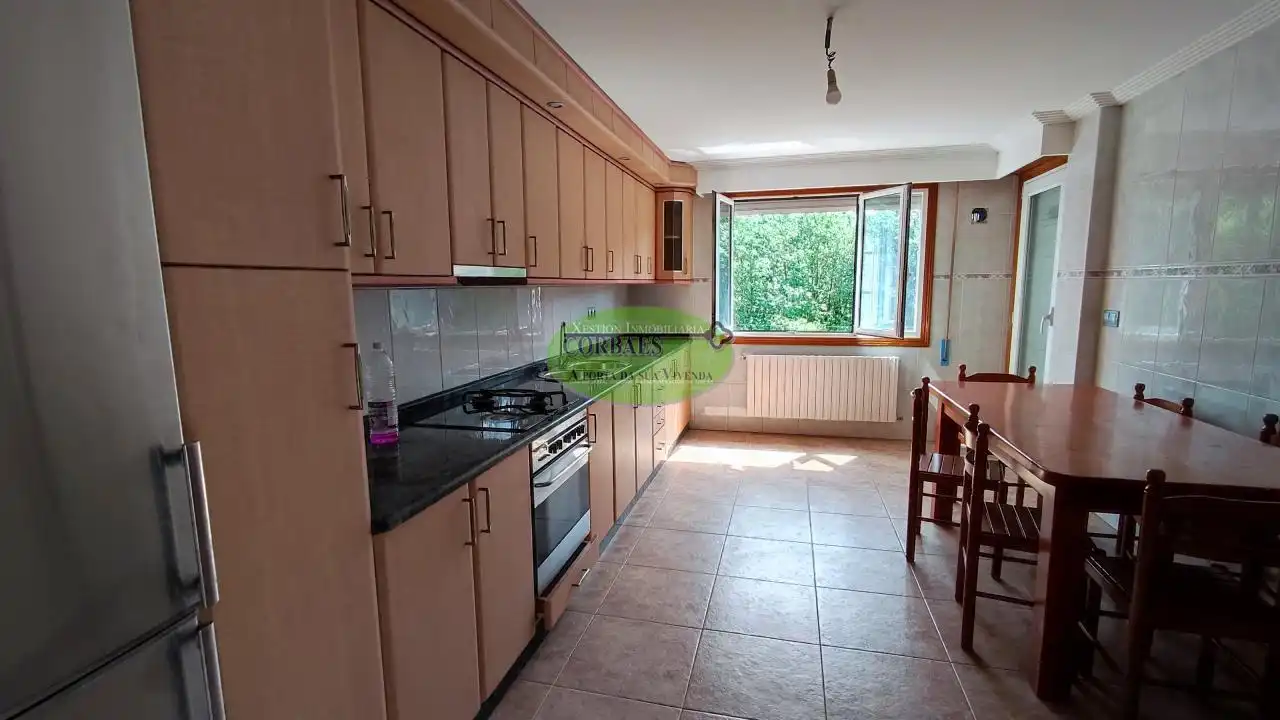 Xalet amb terrassa en venda a San Cibrao das Viñas