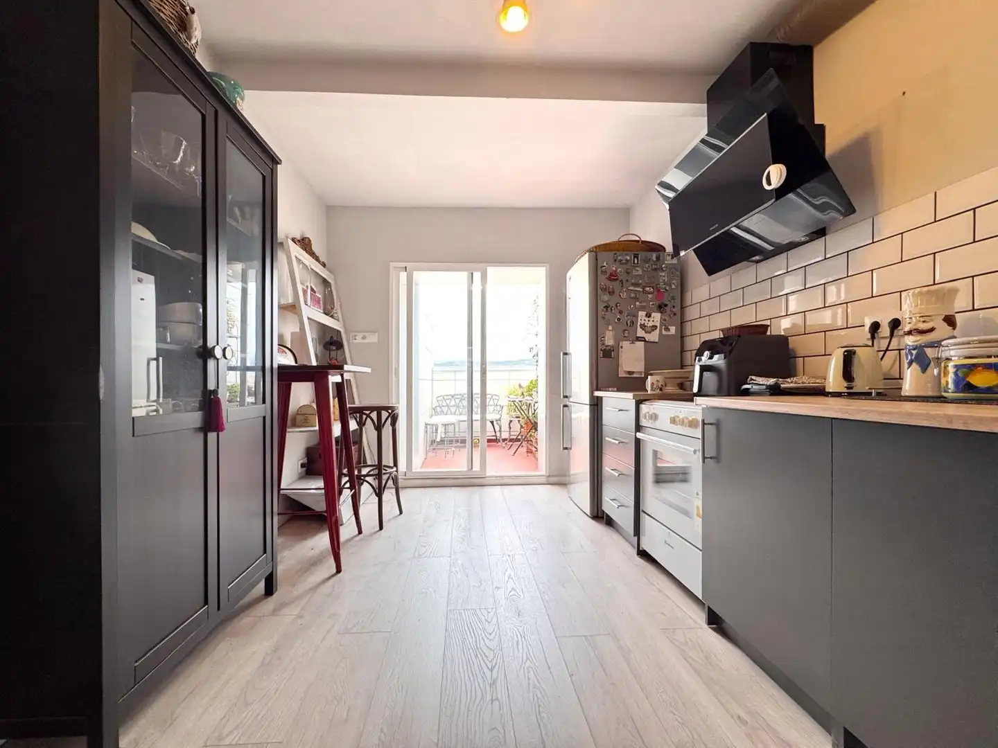 Kitchen of Flat for sale in Pontevedra Capital   with Terrace