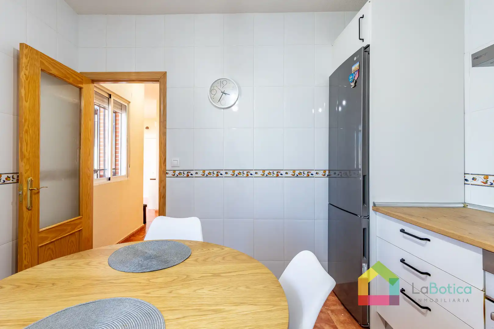Cocina de Casa adosada en venta en Carmena con Calefacción