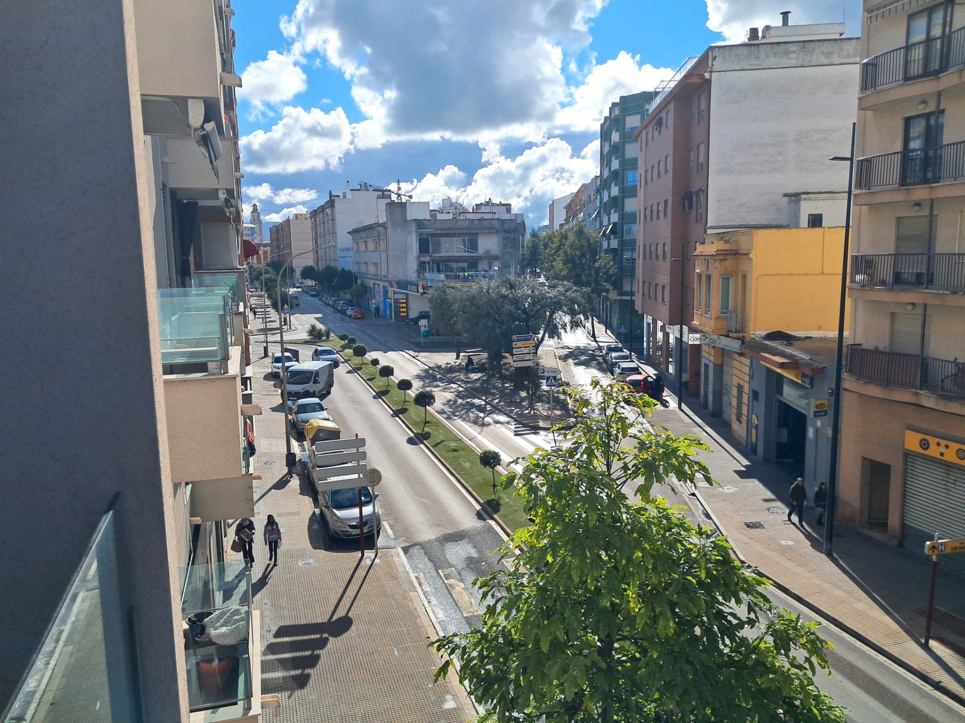 Exterior view of Flat for sale in Gandia  with Air Conditioner, Oven and Balcony