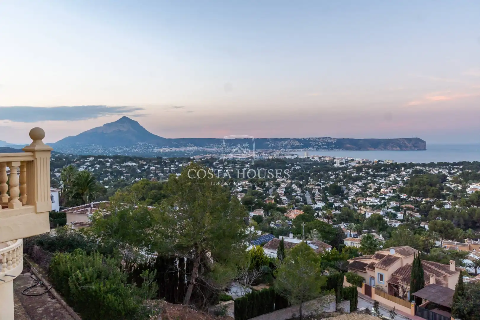 Exterior view of Houses for sale in Jávea / Xàbia  with Air Conditioner, Private garden and Terrace