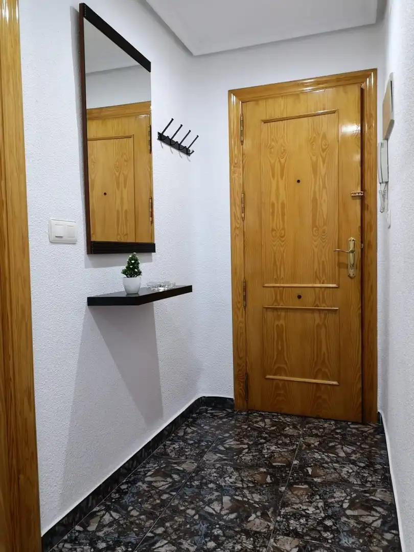 Wohnung zur Miete in Murcia mit Heizung, Abstellraum und Möbliert