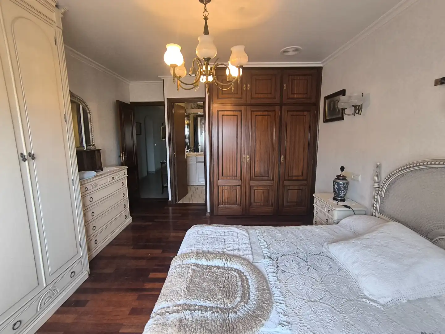 Habitación de Piso en venta en Pontevedra Capital  con Calefacción, Parquet y Trastero