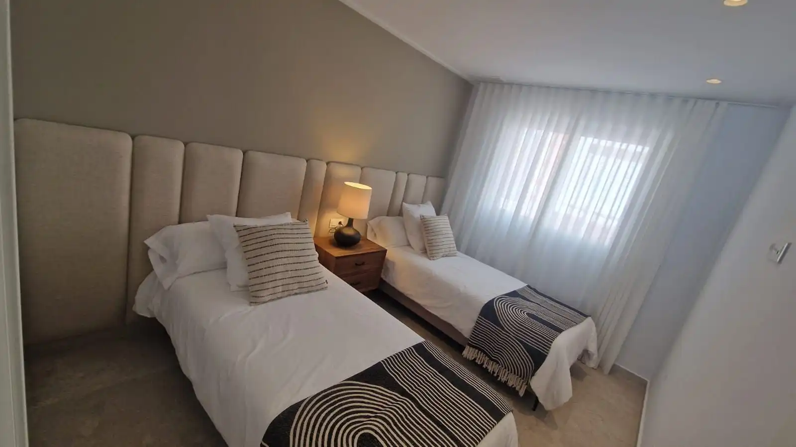 Habitación de Casa adosada en venta en Pilar de la Horadada con Calefacción, Jardín privado y Terraza