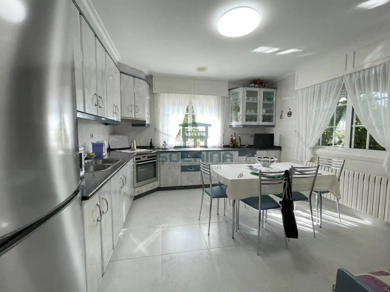 Kitchen of Houses for sale in Ourense Capital   with Heating, Private garden and Terrace