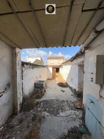 Casa-chalet en Venta en Jabalquinto