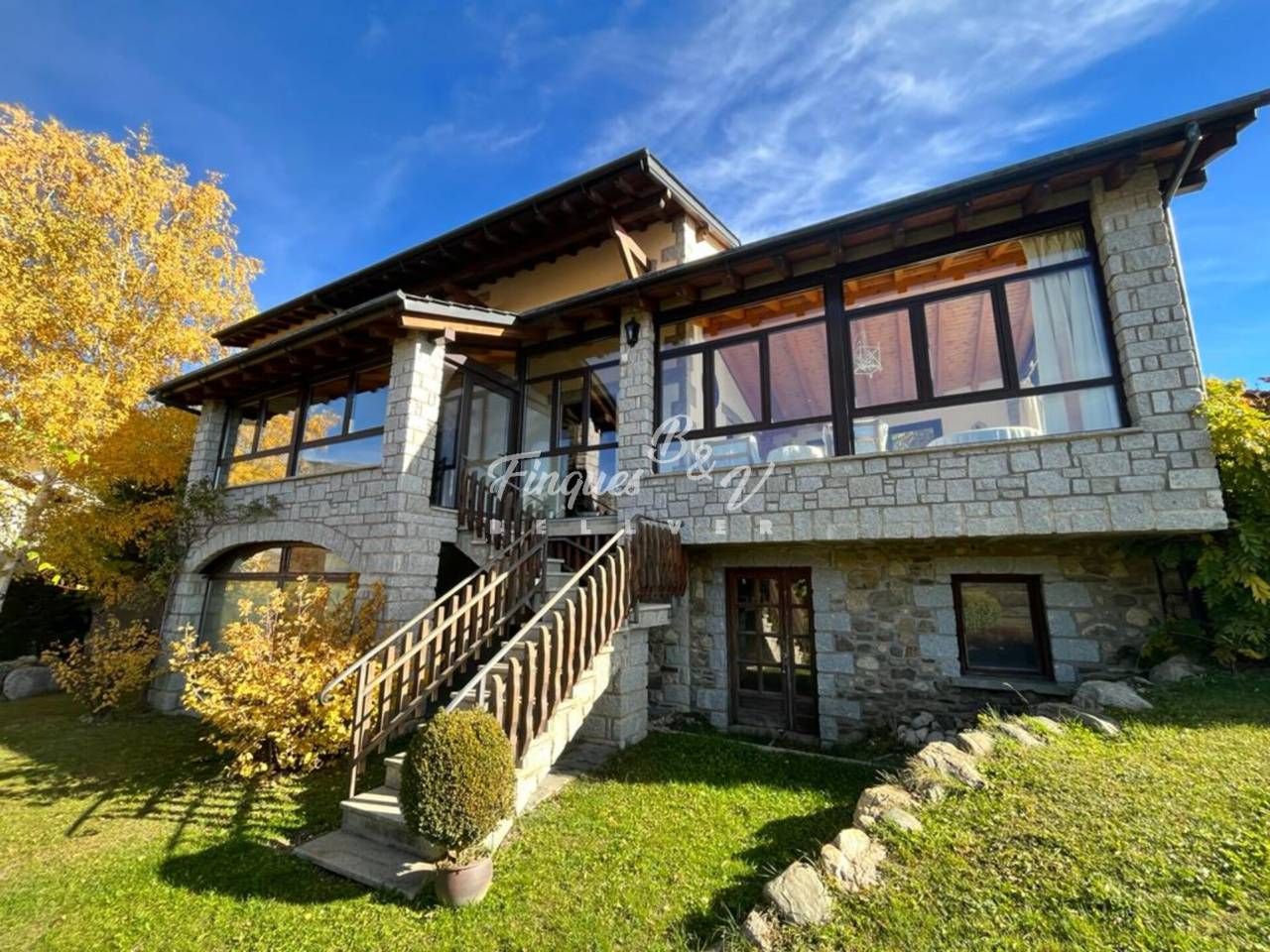 Vista exterior de Casa o chalet de alquiler en Dorres con Calefacción, Jardín privado y Parquet