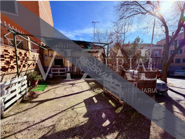 Casa-chalet en Venta en Callejón Obras Públicas en Avenida Europa - San Antón