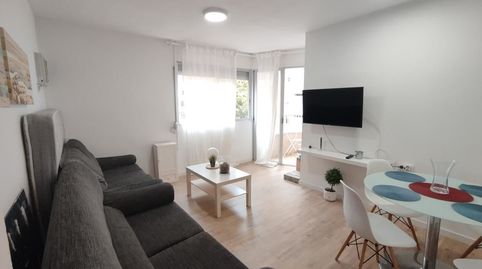 Foto 2 de Piso de alquiler en Carrer de Rubén Darío, La Bega Baixa - Plaza Xúquer, Valencia Capital