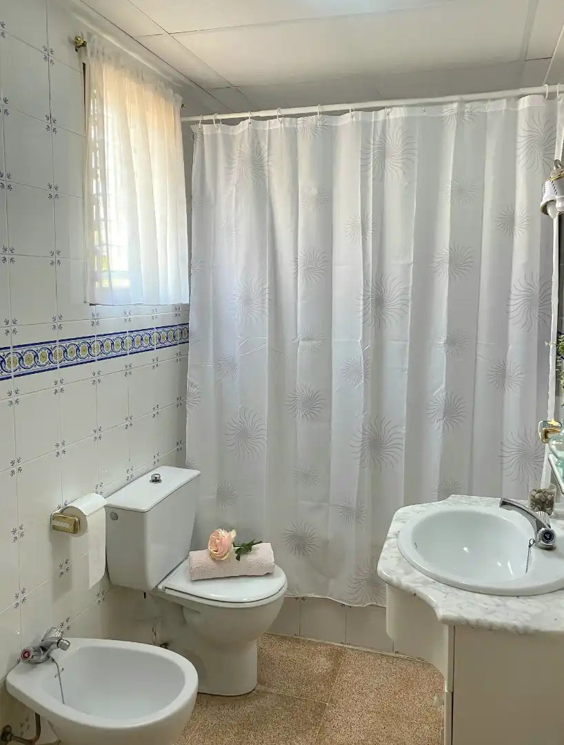 Bathroom of Houses for sale in Ontinyent  with Private garden, Terrace and Storage room