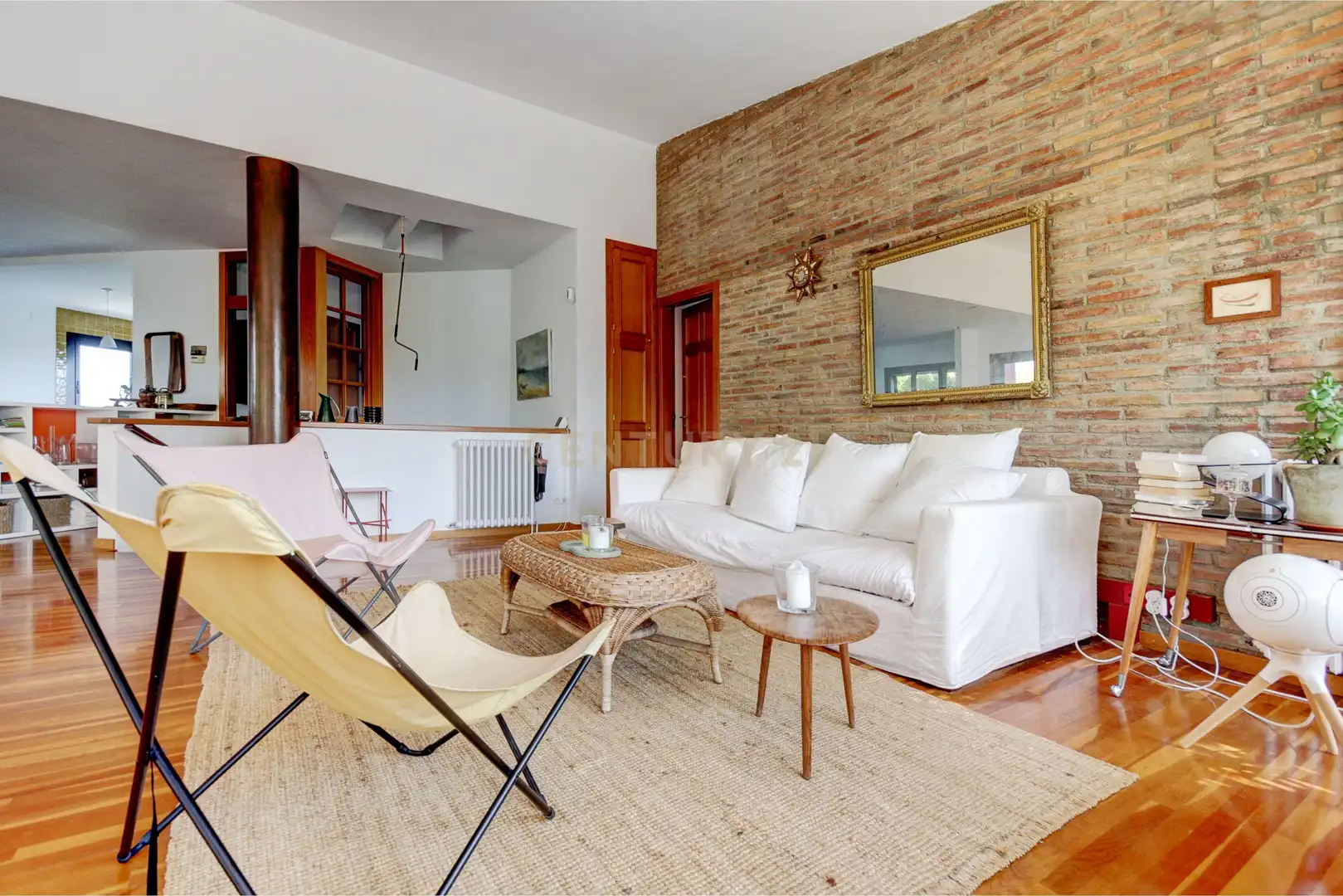 Sala d'estar de Casa o xalet en venda en Vilanova i la Geltrú