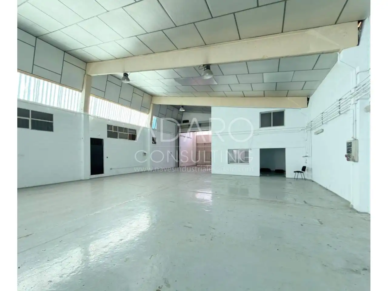 Fabrikhallen zur Miete in San Fernando de Henares mit Alarm