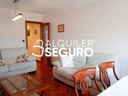 Sala de estar de Piso de alquiler en Culleredo con Calefacción, Terraza y Trastero