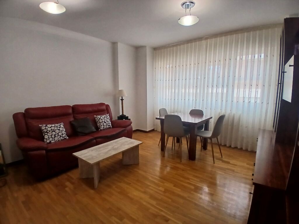 Apartament de lloguer a Calle María Teresa Gil de Gárate, Gran Via, Centro