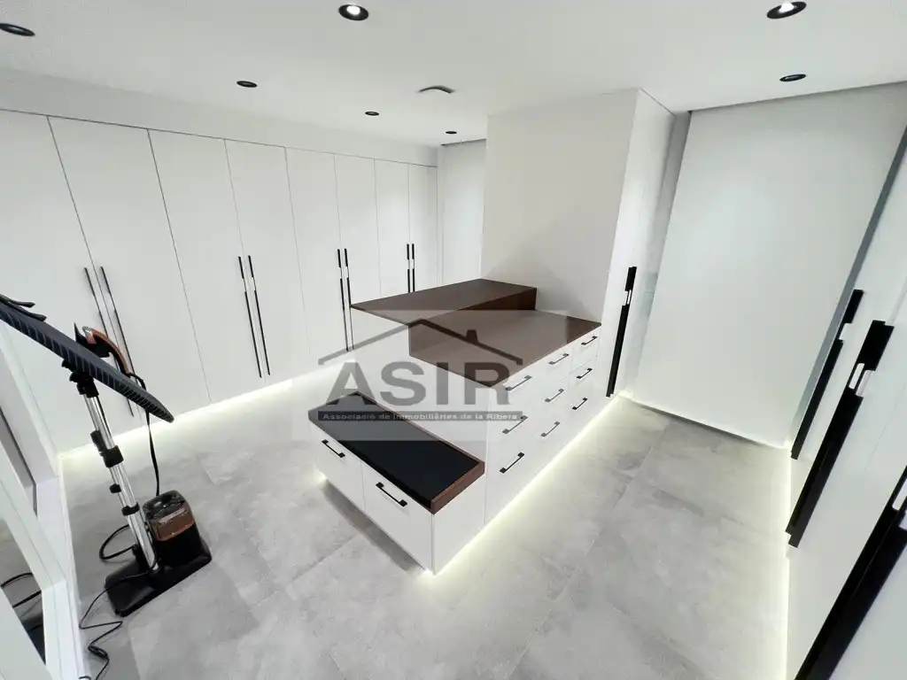 Kitchen of Houses for sale in Algemesí  with Air Conditioner and Swimming Pool