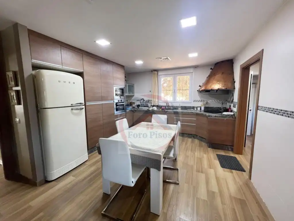 Casa o chalet en venta en Calle Ermita, Bellús
